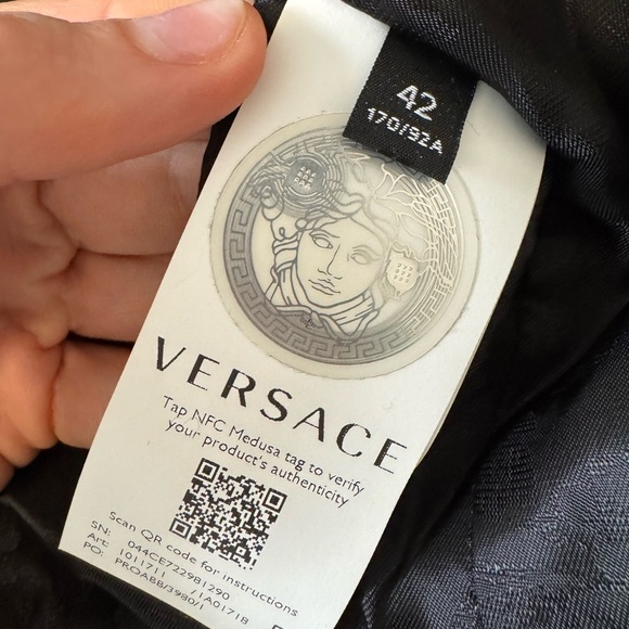 VERSACE Gabardine Belted Double Breasted Trench Coat Size 42 $3025 NWT - Picture 16 of 16